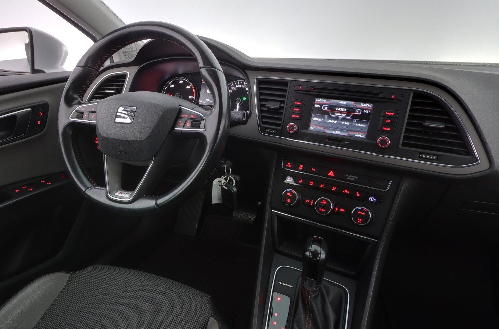 SEAT Leon X-Perience 2016