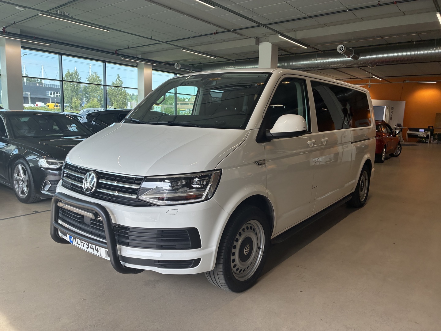 VOLKSWAGEN Caravelle 2019