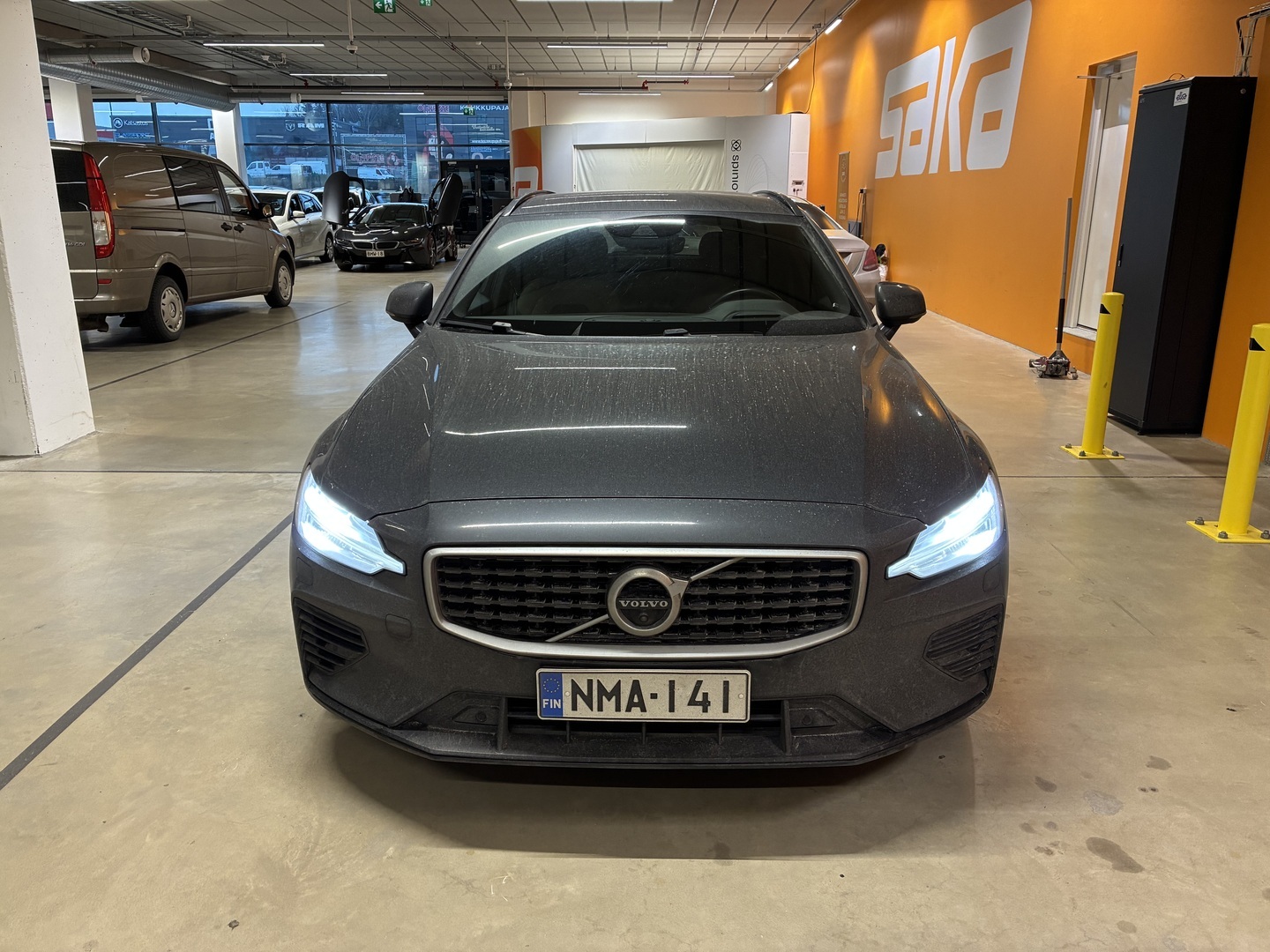 VOLVO V60 2020
