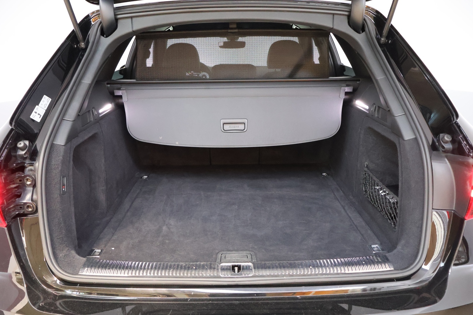 AUDI A4 2021