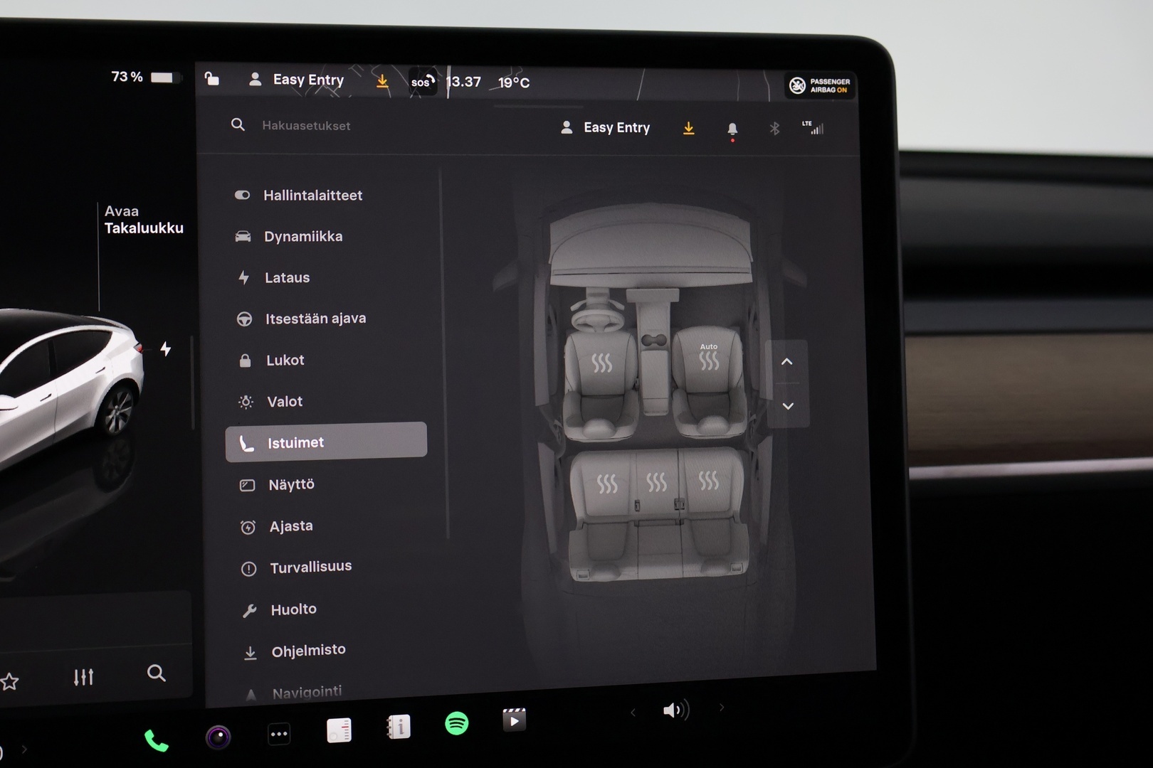 TESLA Model Y 2022