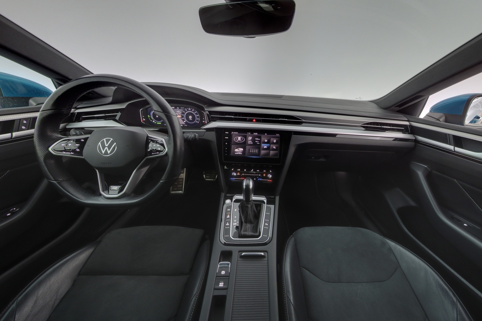 VOLKSWAGEN Arteon 2023