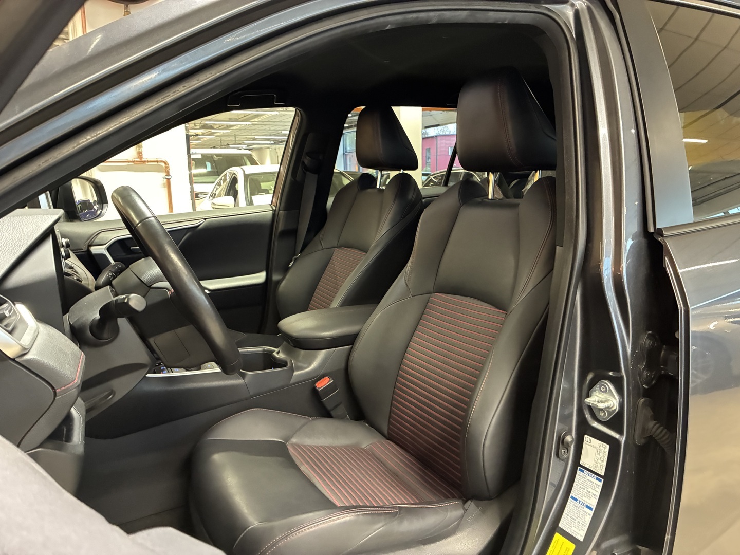 TOYOTA RAV4 Plug-in 2023