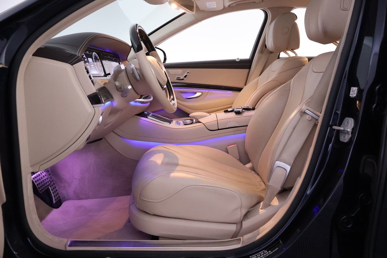 MERCEDES-BENZ S 2015