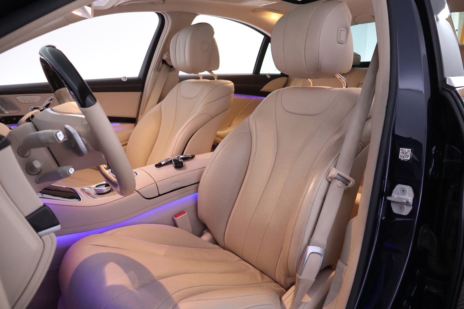 MERCEDES-BENZ S 2015
