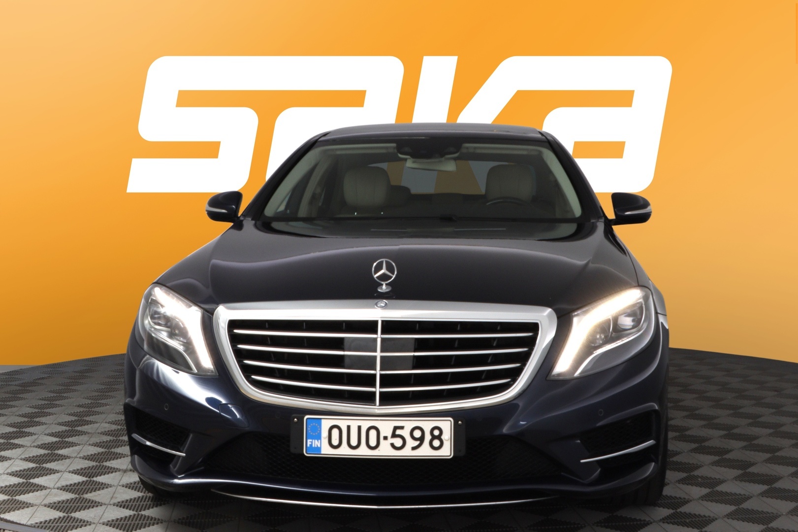 MERCEDES-BENZ S 2015