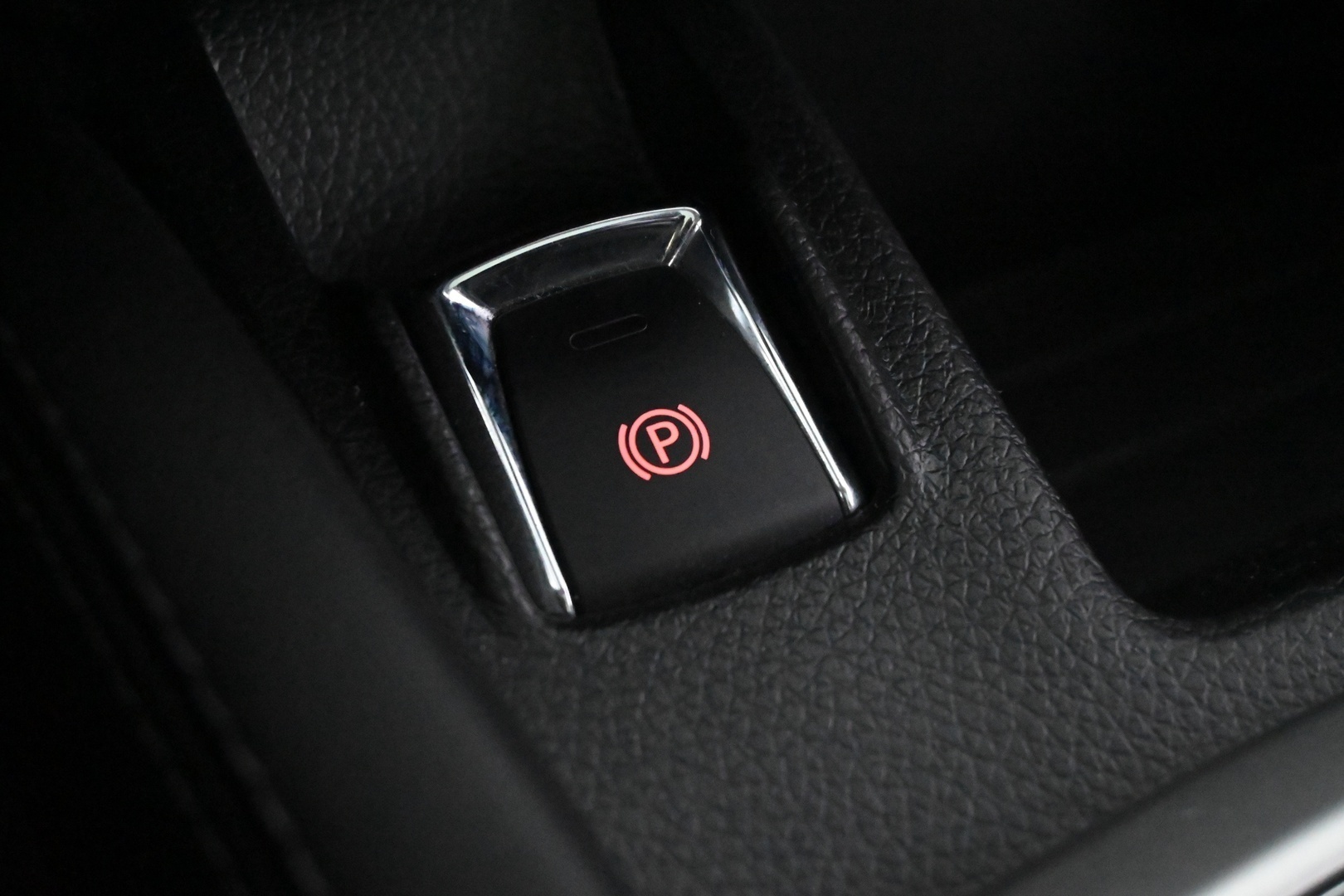 NISSAN Qashqai 2015