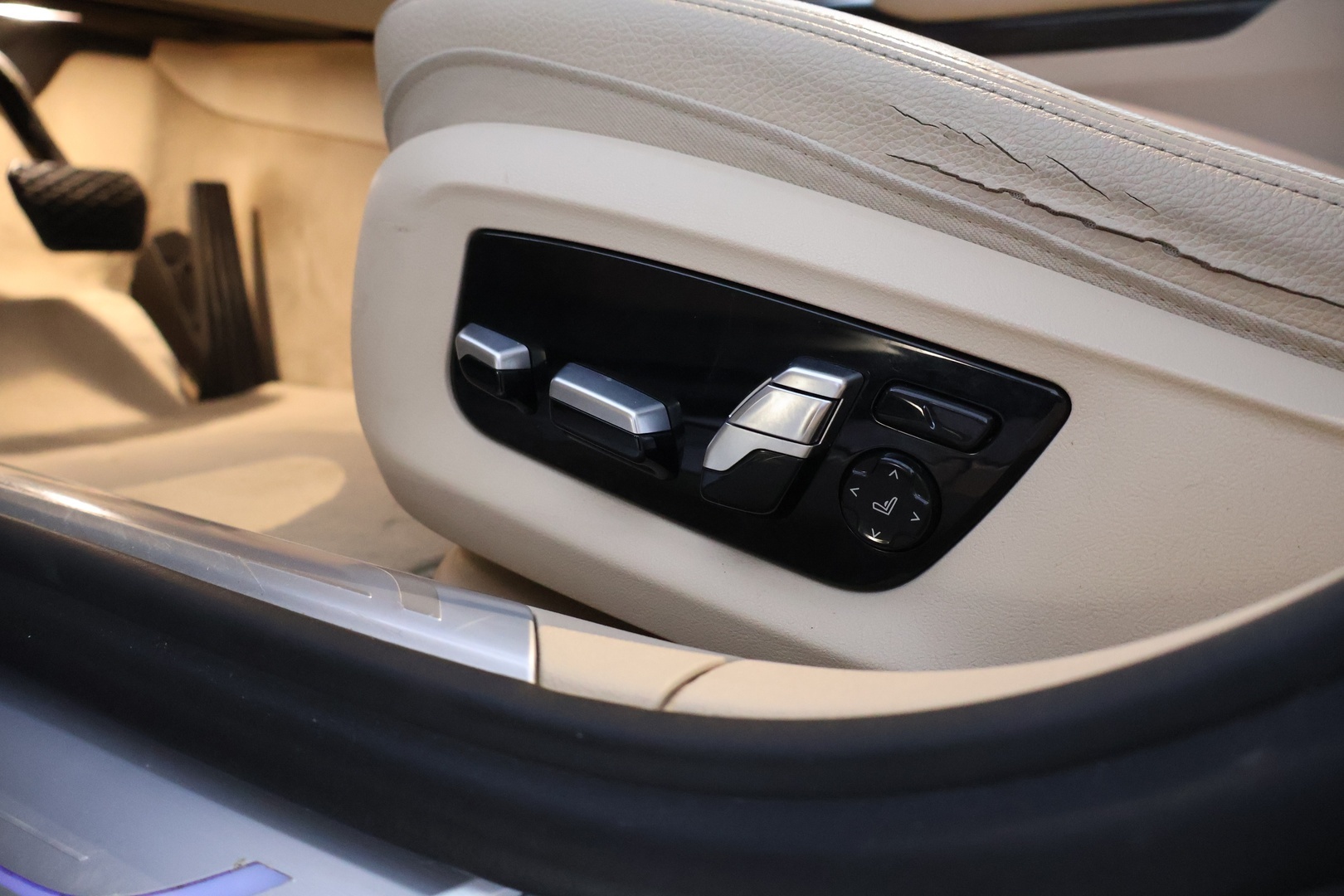 BMW 740 2018