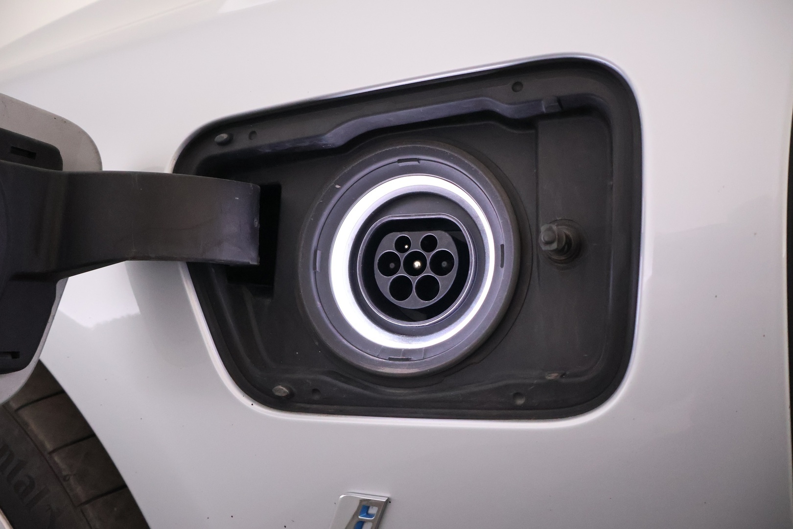 BMW 740 2018