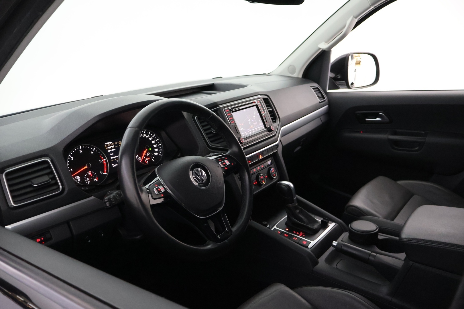 VOLKSWAGEN Amarok 2019