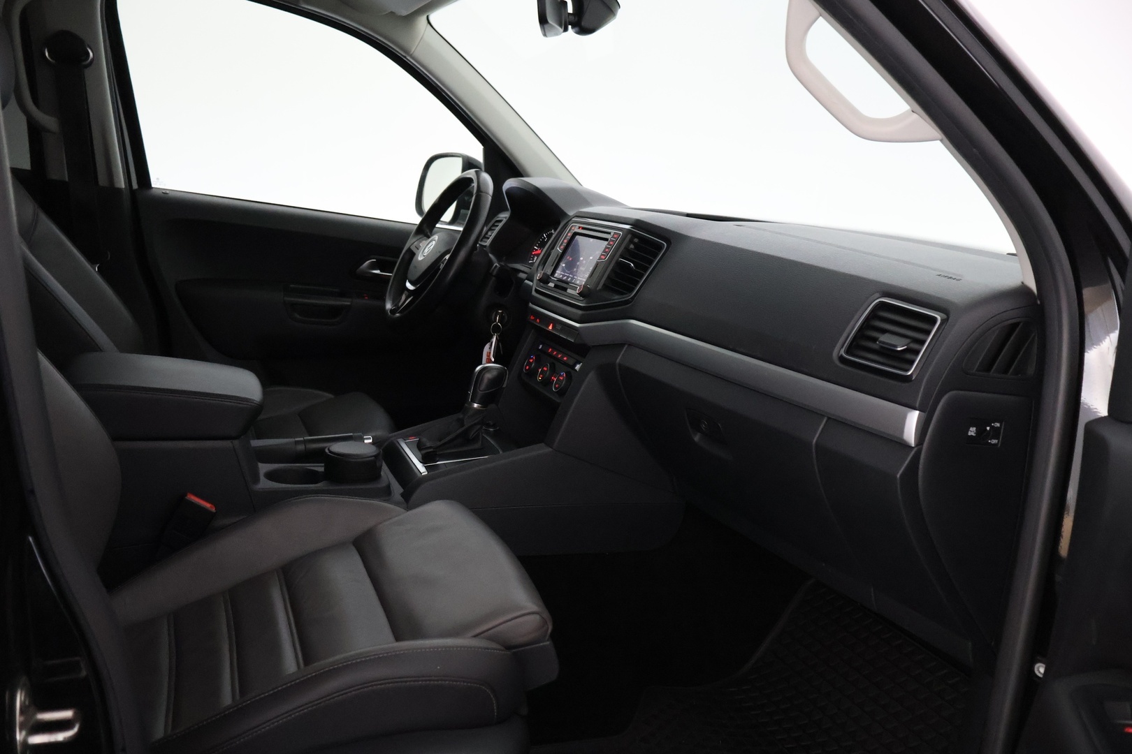 VOLKSWAGEN Amarok 2019