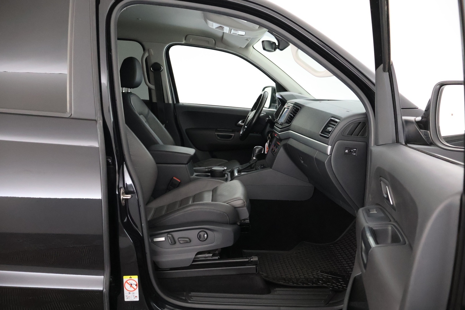 VOLKSWAGEN Amarok 2019