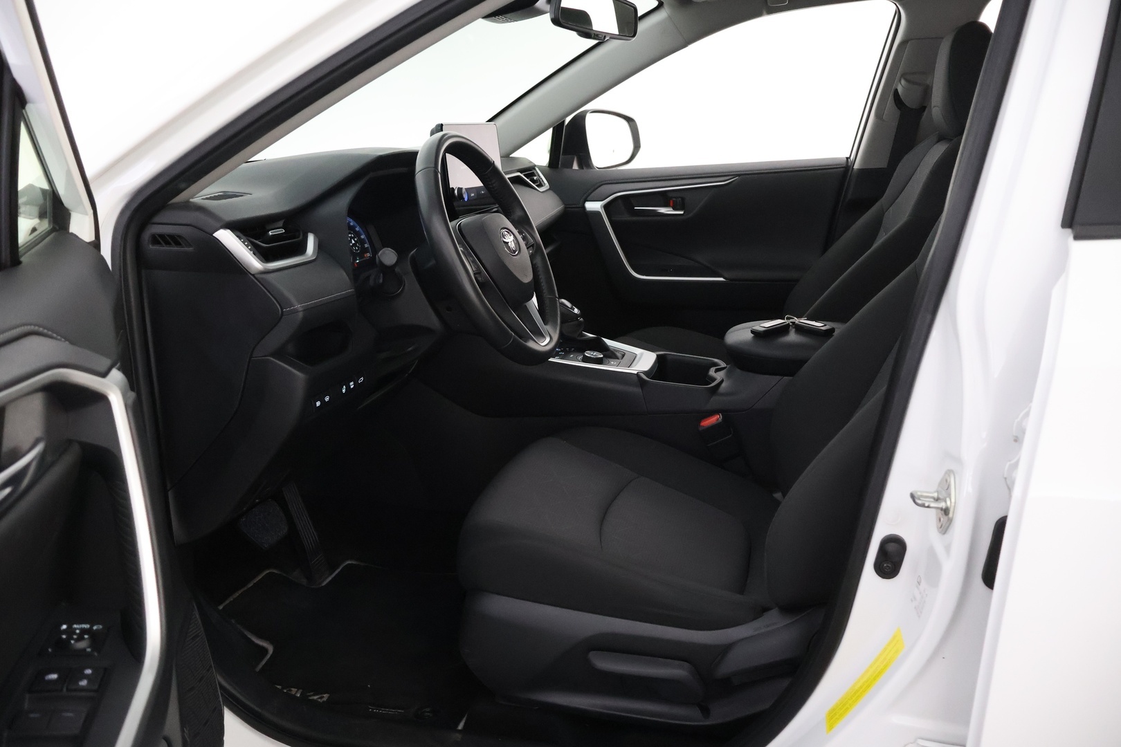 TOYOTA RAV4 2023