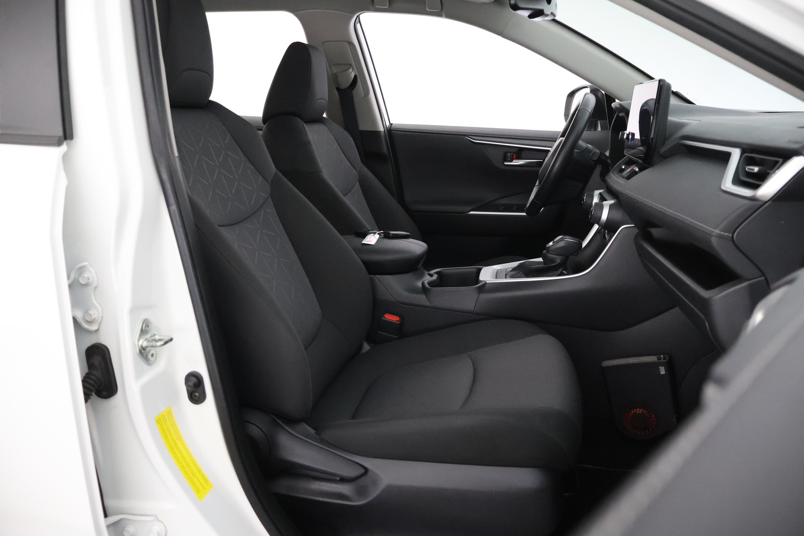 TOYOTA RAV4 2023