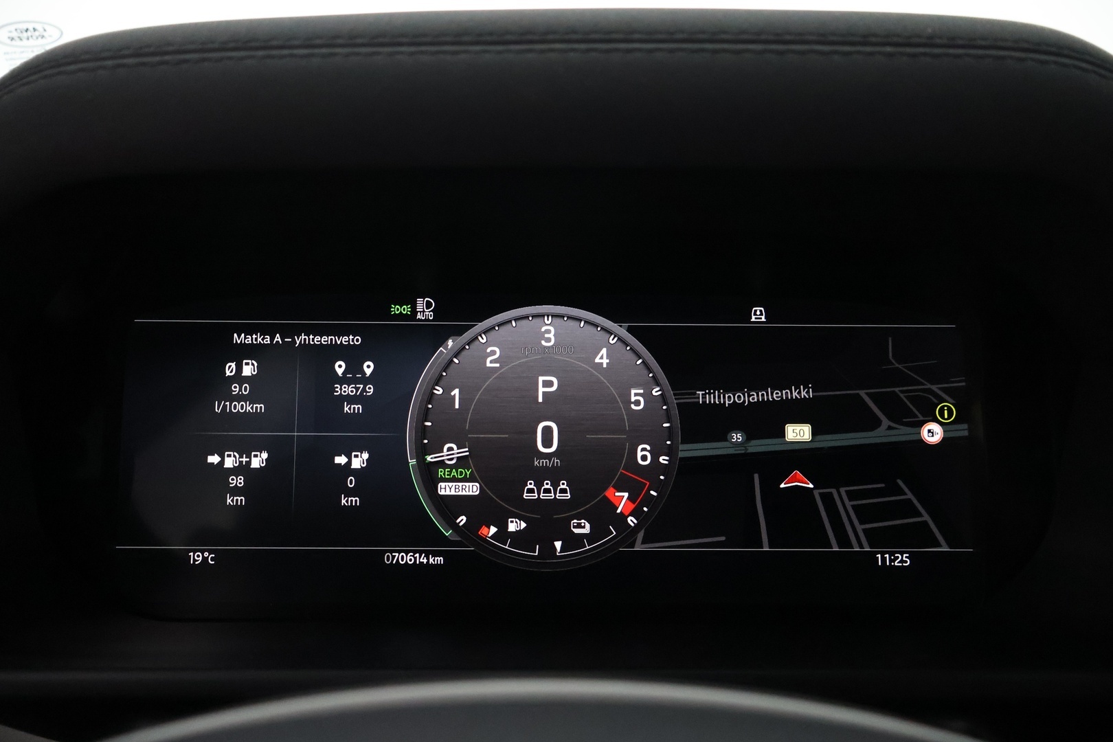 LAND ROVER Defender 2023