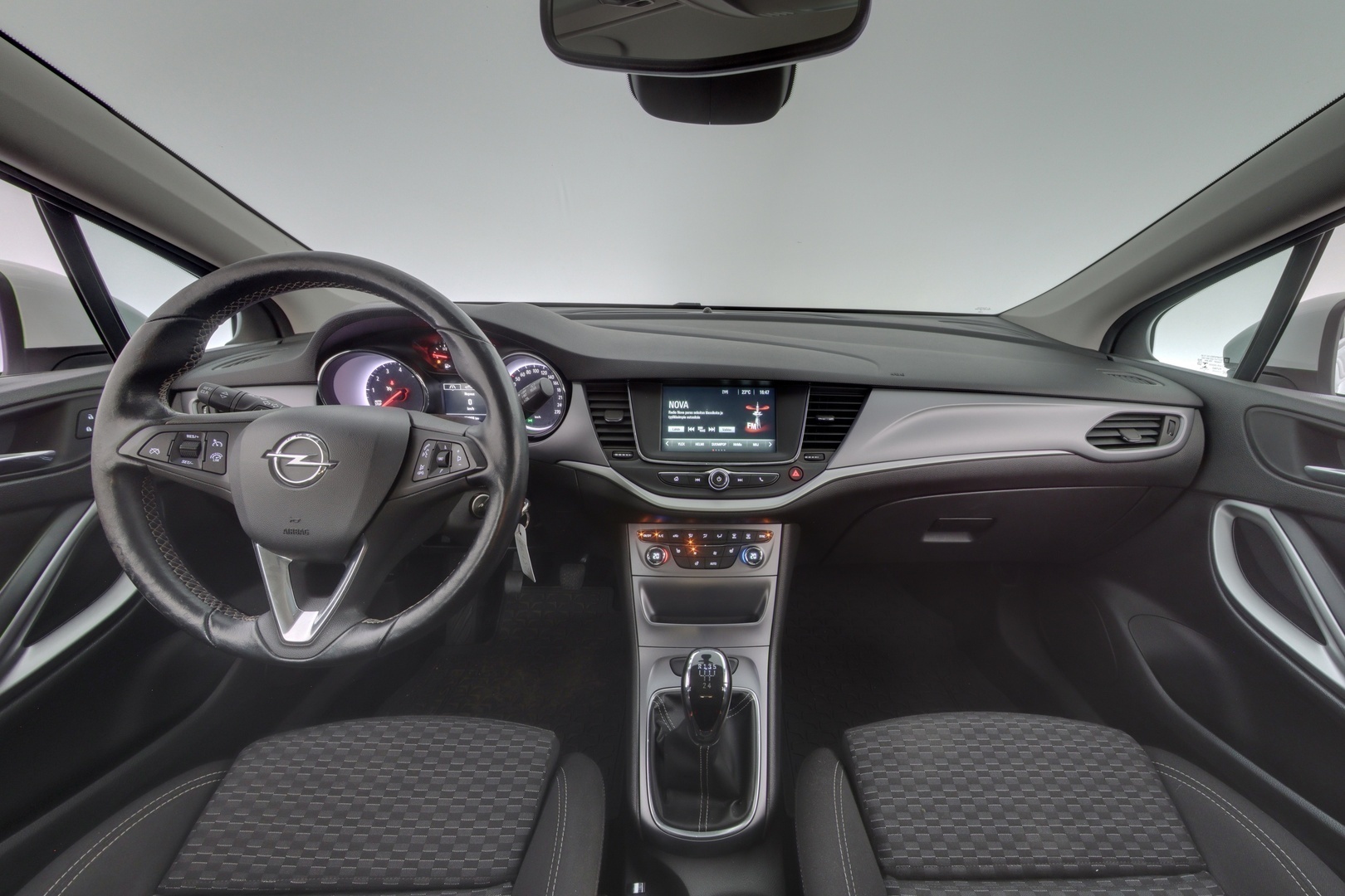 OPEL Astra 2017