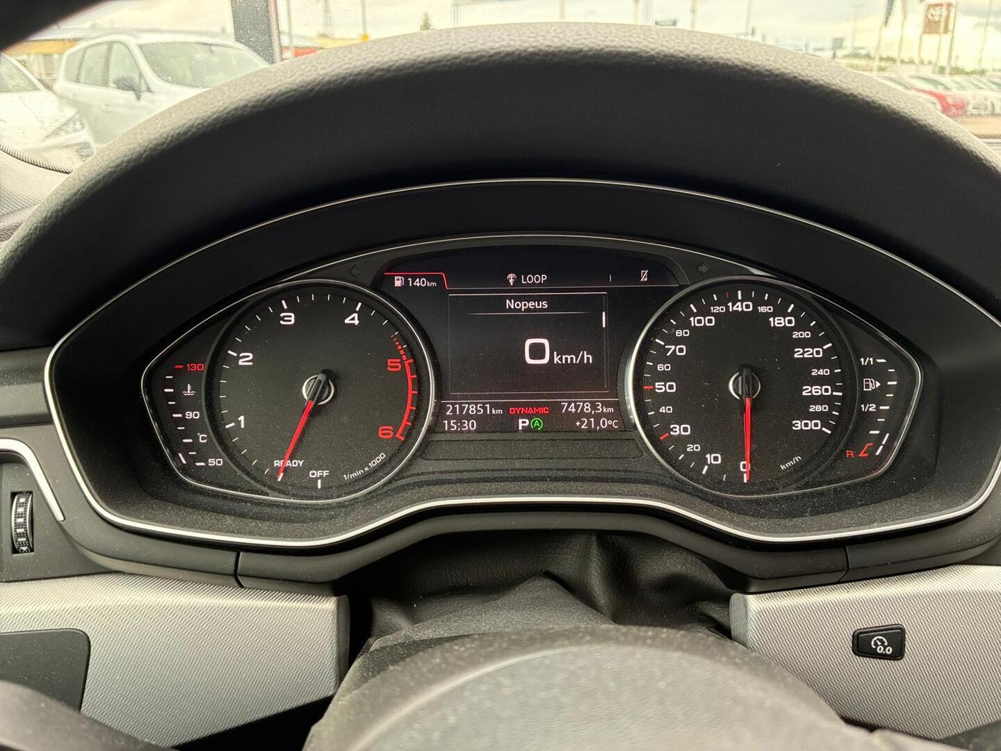 AUDI A4 2018