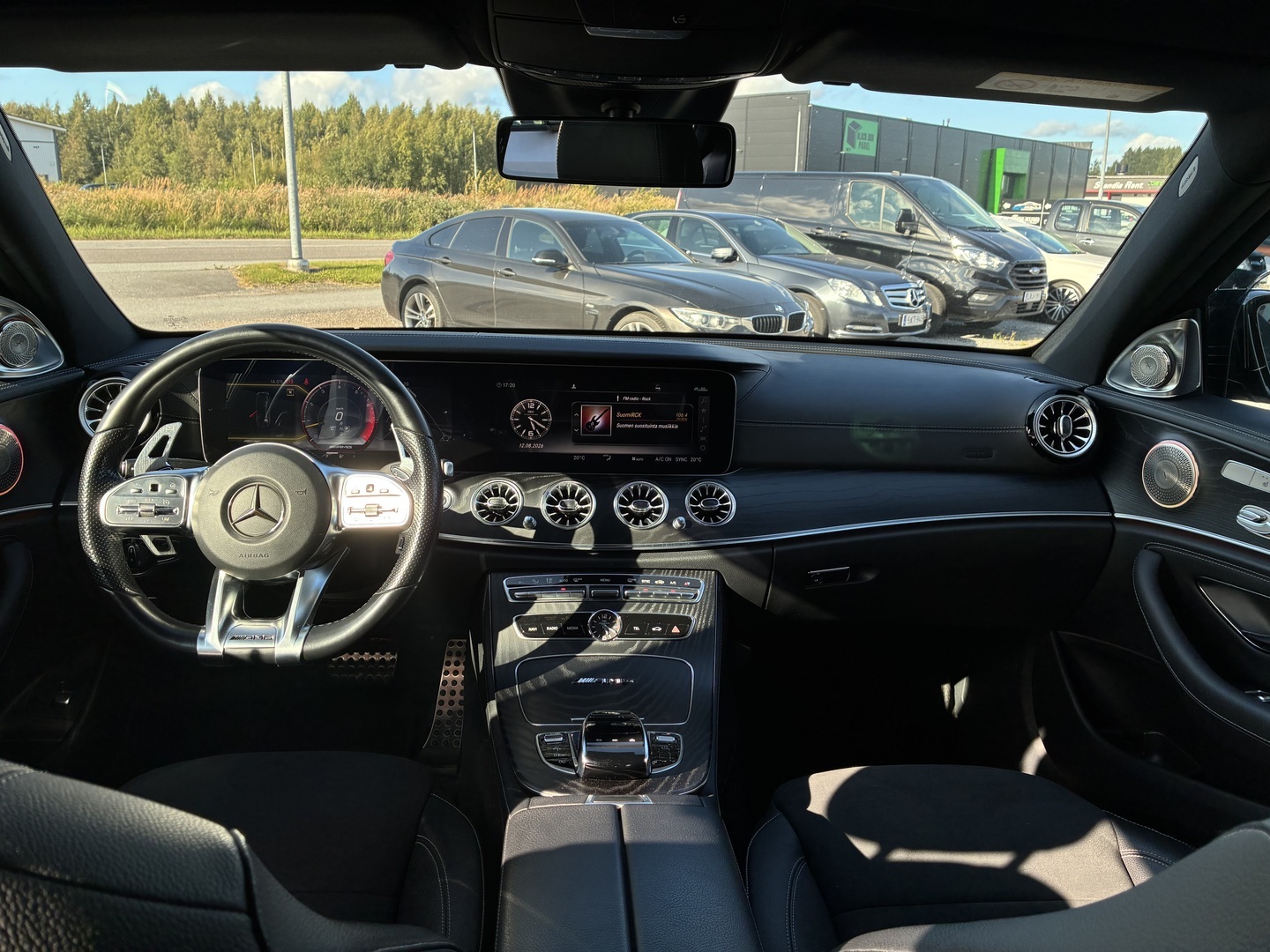 MERCEDES-BENZ E 2019