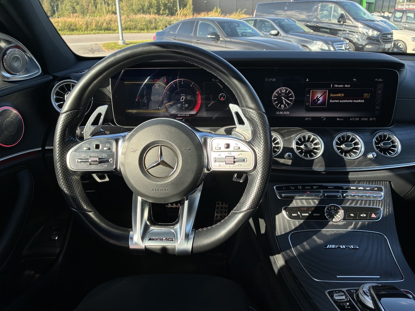 MERCEDES-BENZ E 2019