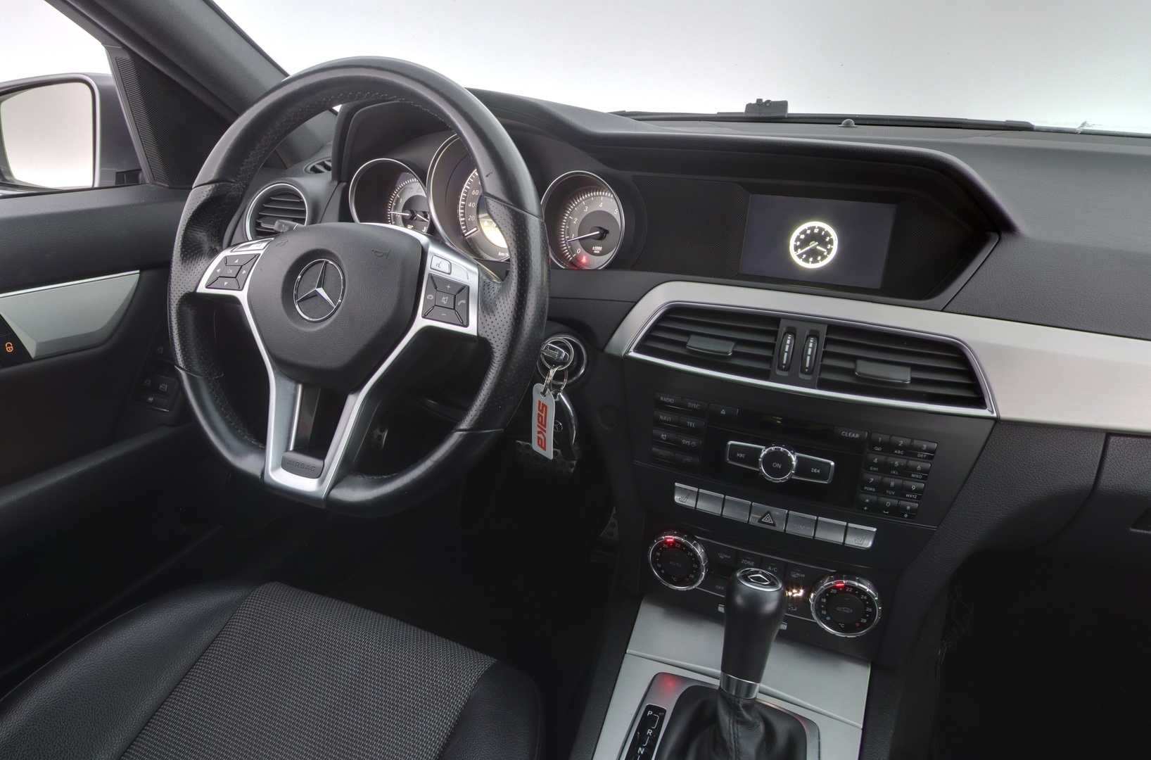 MERCEDES-BENZ C 2012