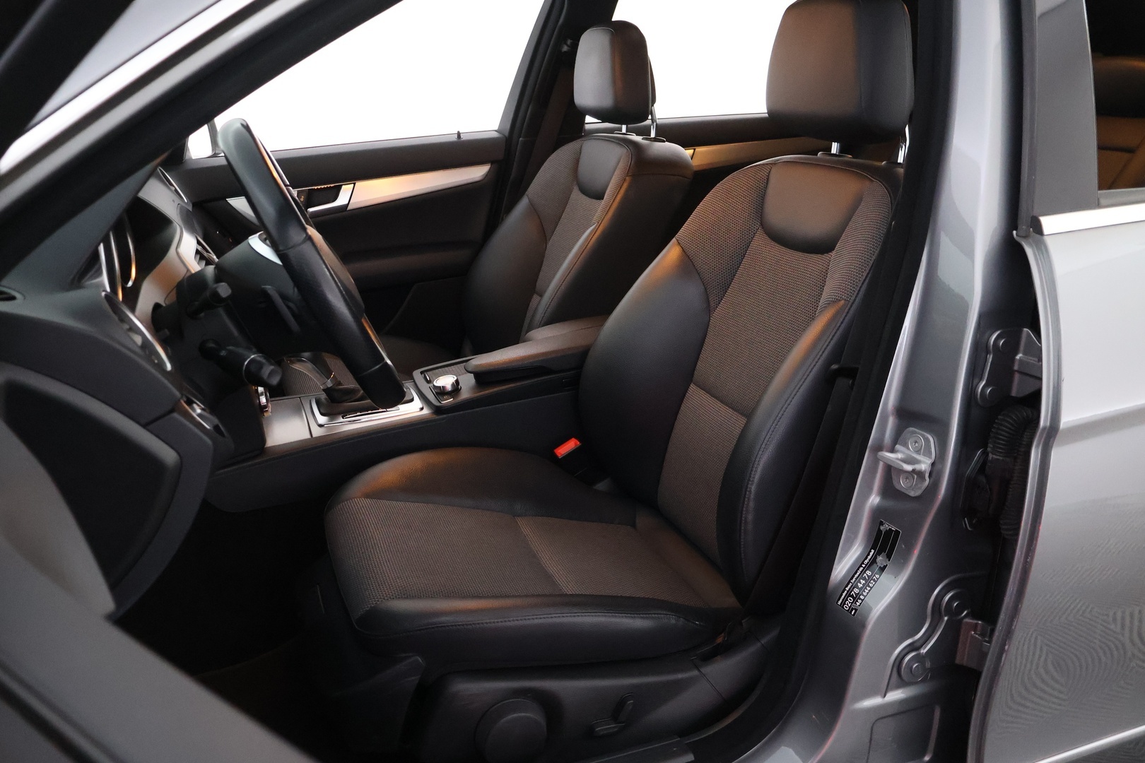 MERCEDES-BENZ C 2012