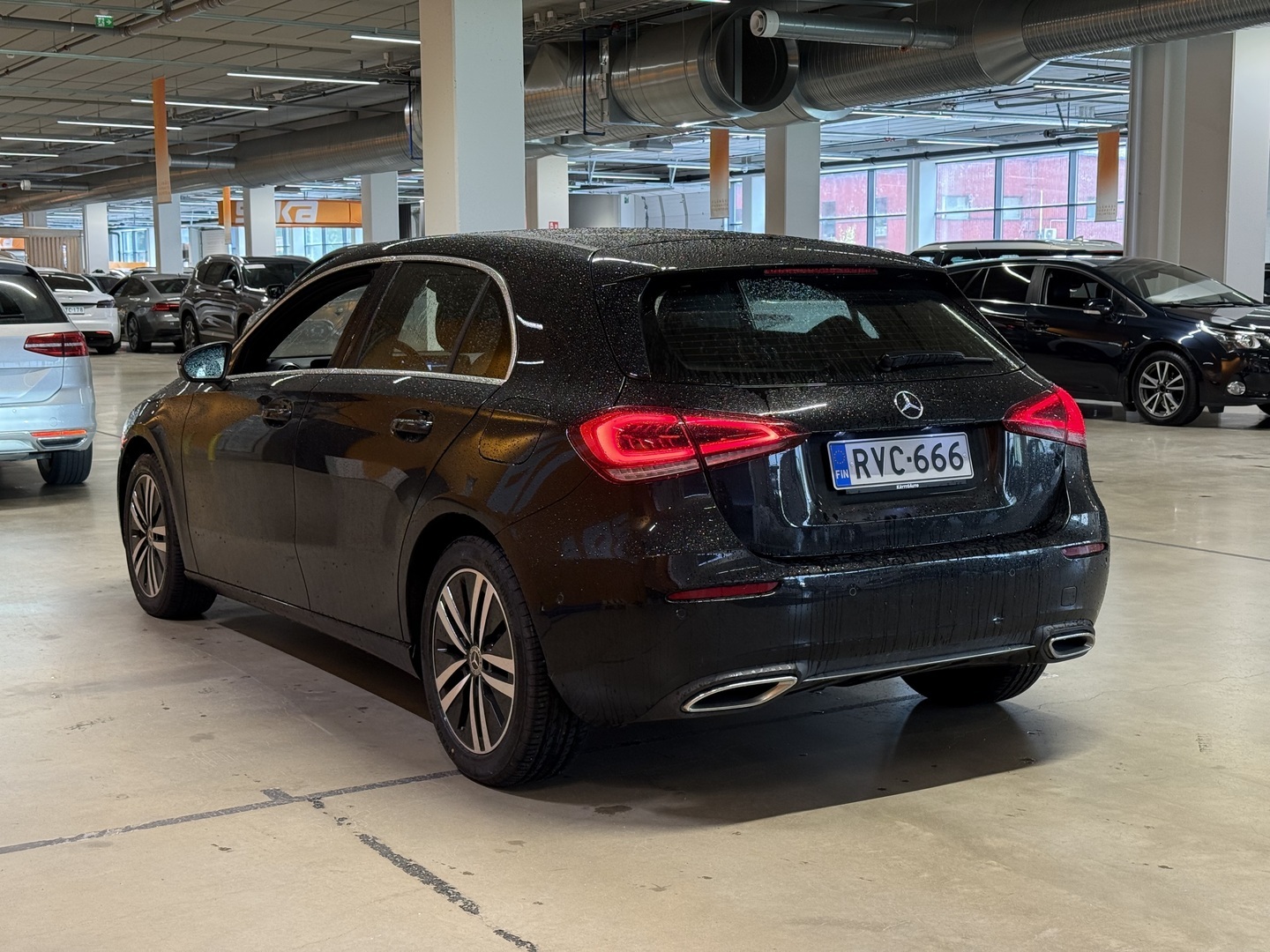 MERCEDES-BENZ A 2021