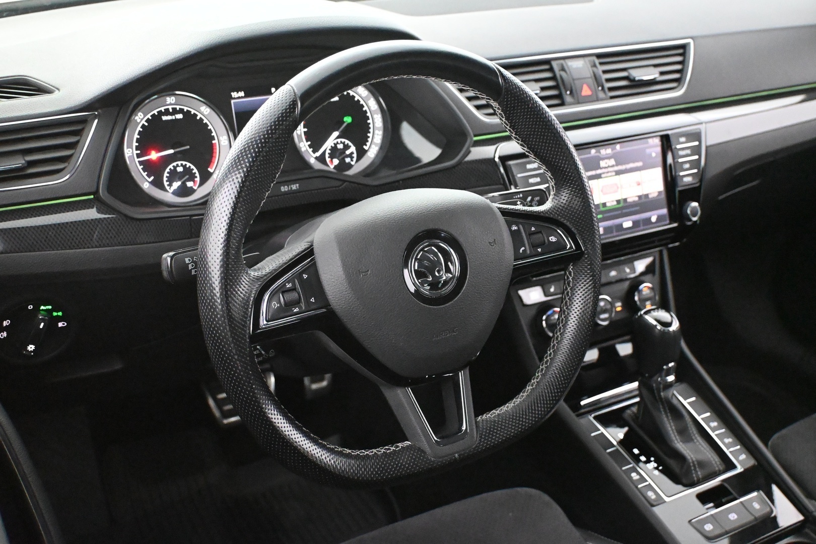 SKODA Superb 2018