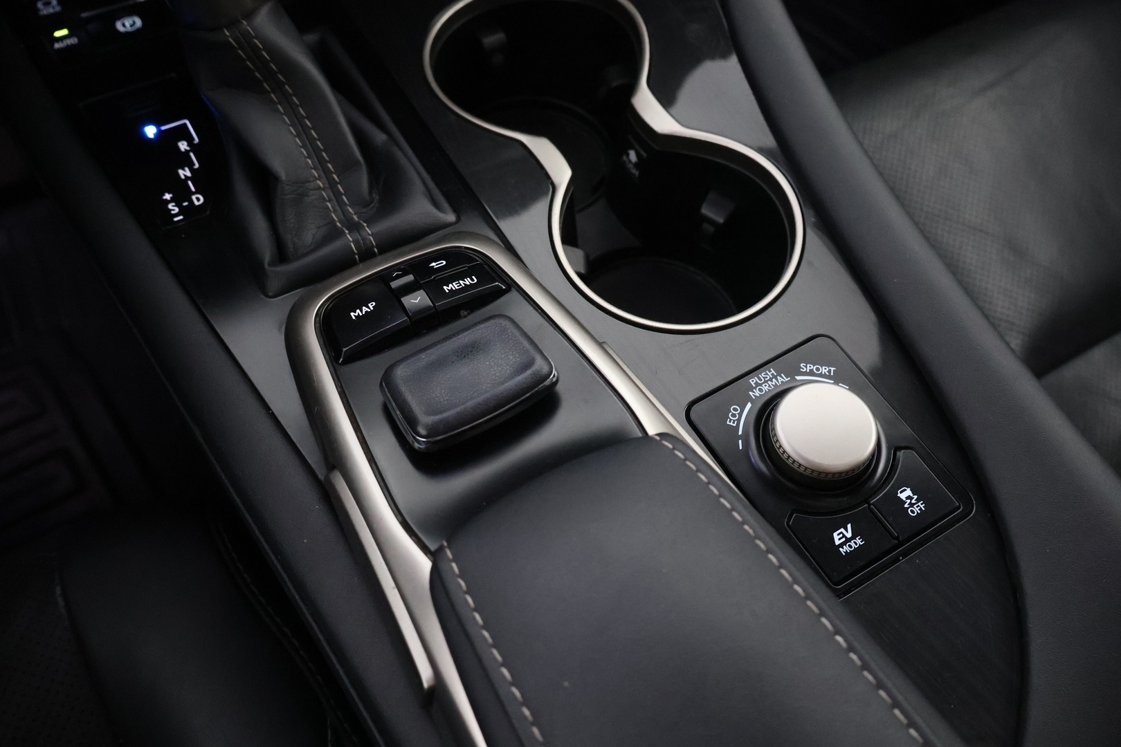 LEXUS RX 2016