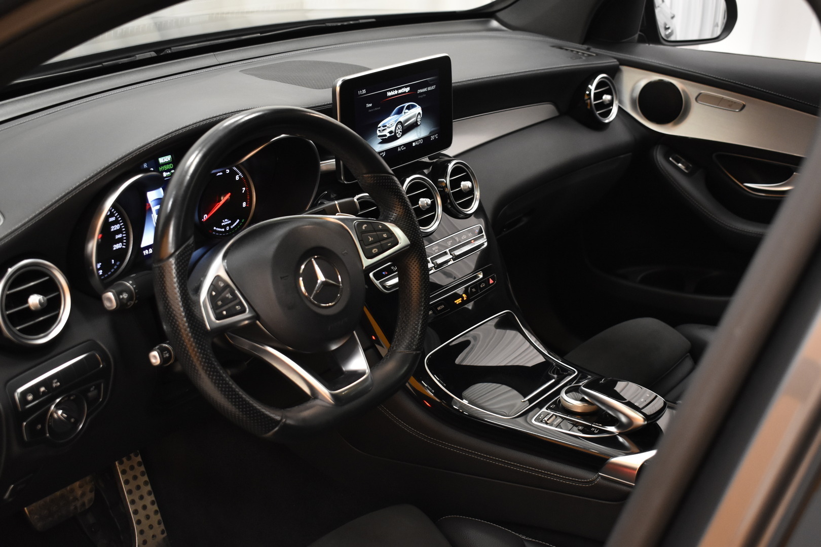 MERCEDES-BENZ GLC 2018