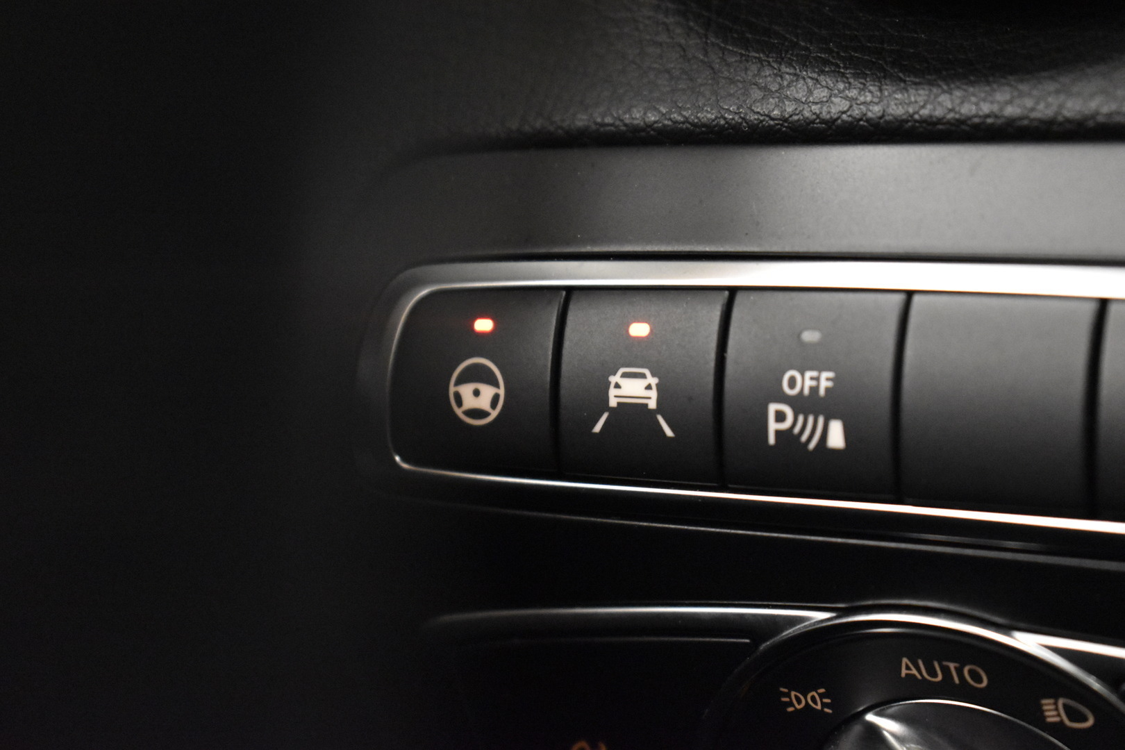 MERCEDES-BENZ GLC 2018