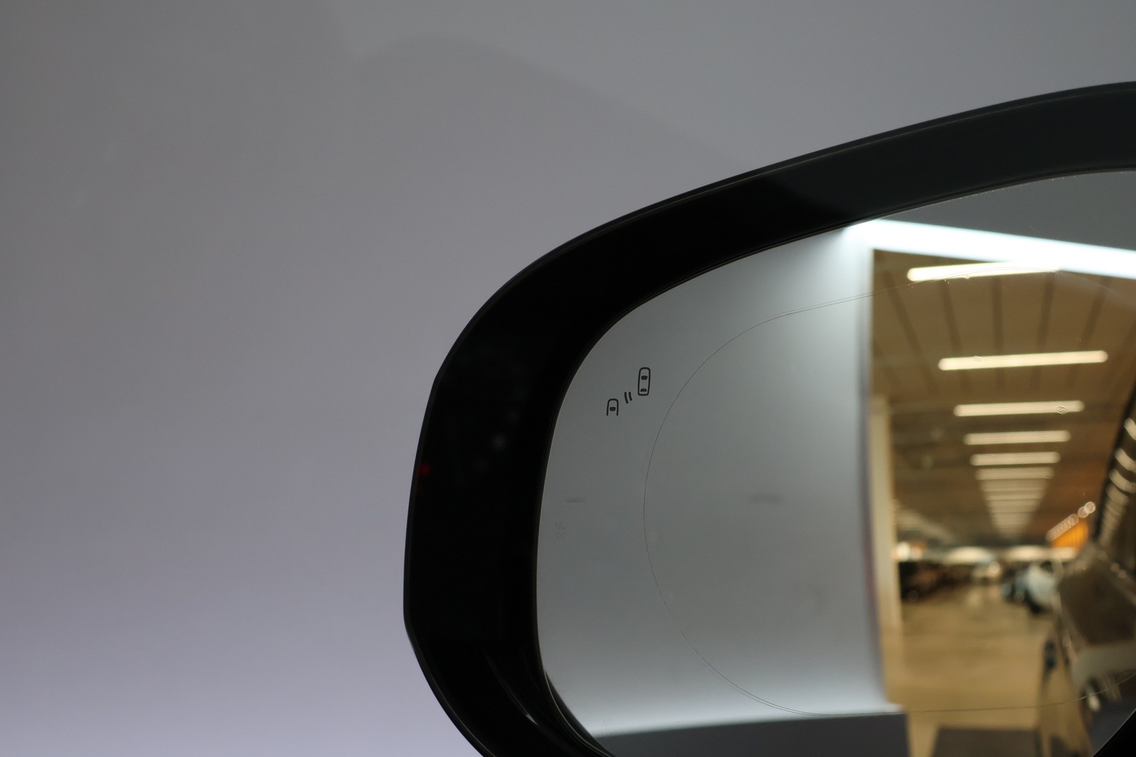 MITSUBISHI Outlander 2018