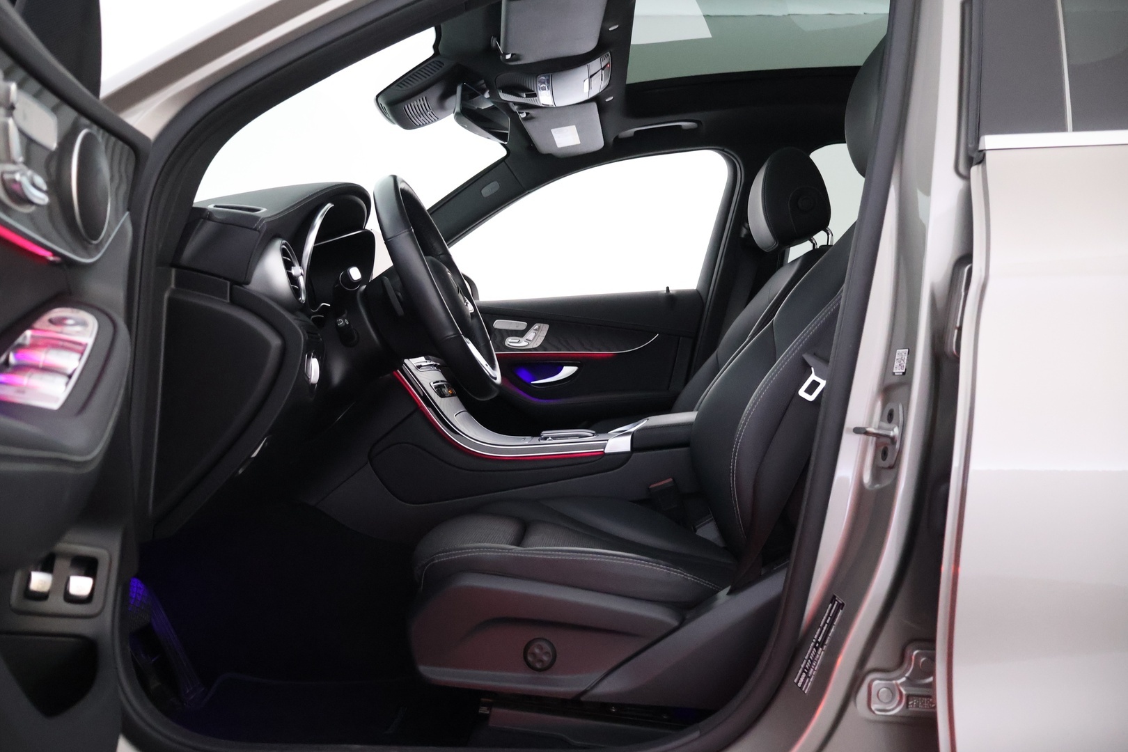MERCEDES-BENZ GLC 2022