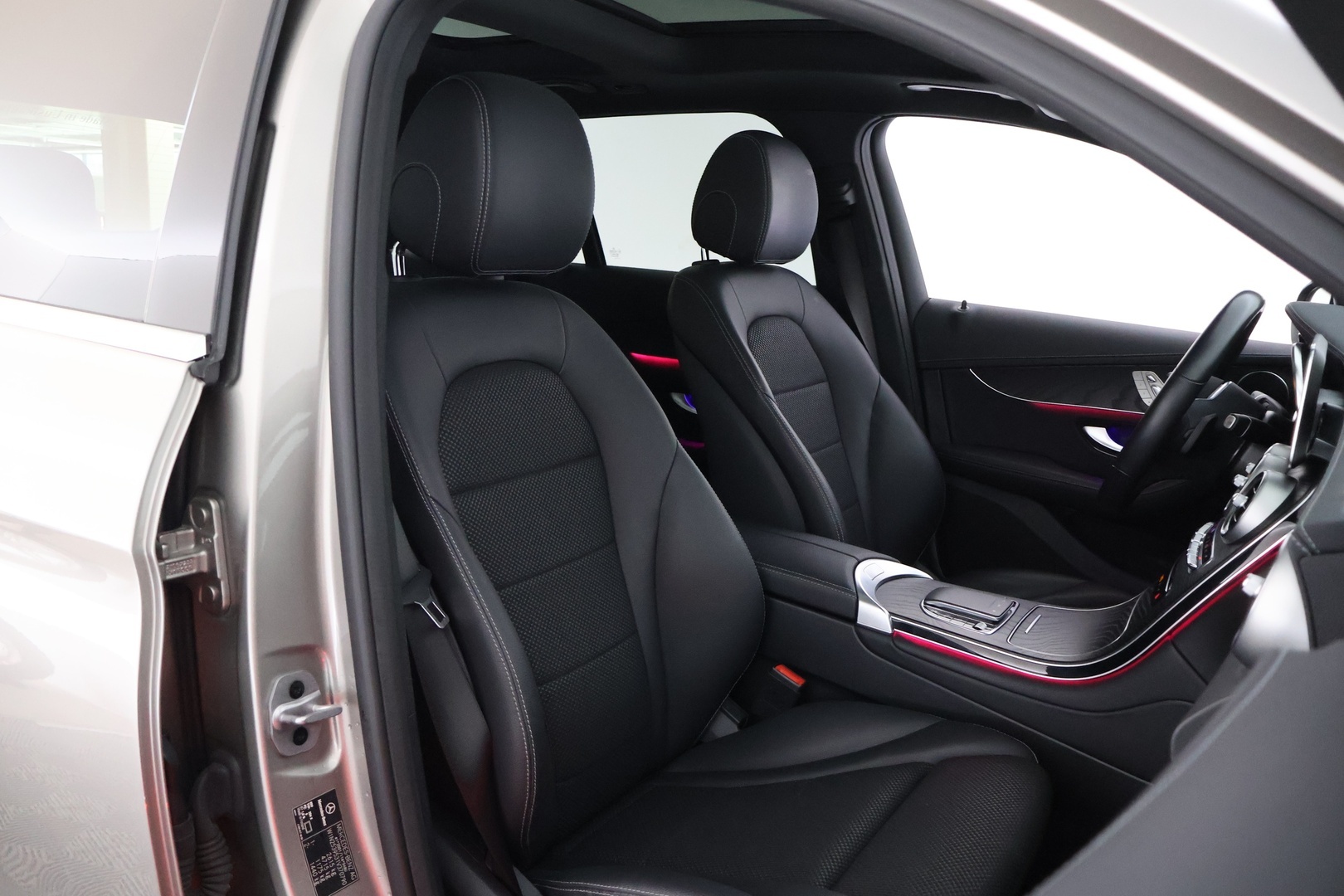 MERCEDES-BENZ GLC 2022
