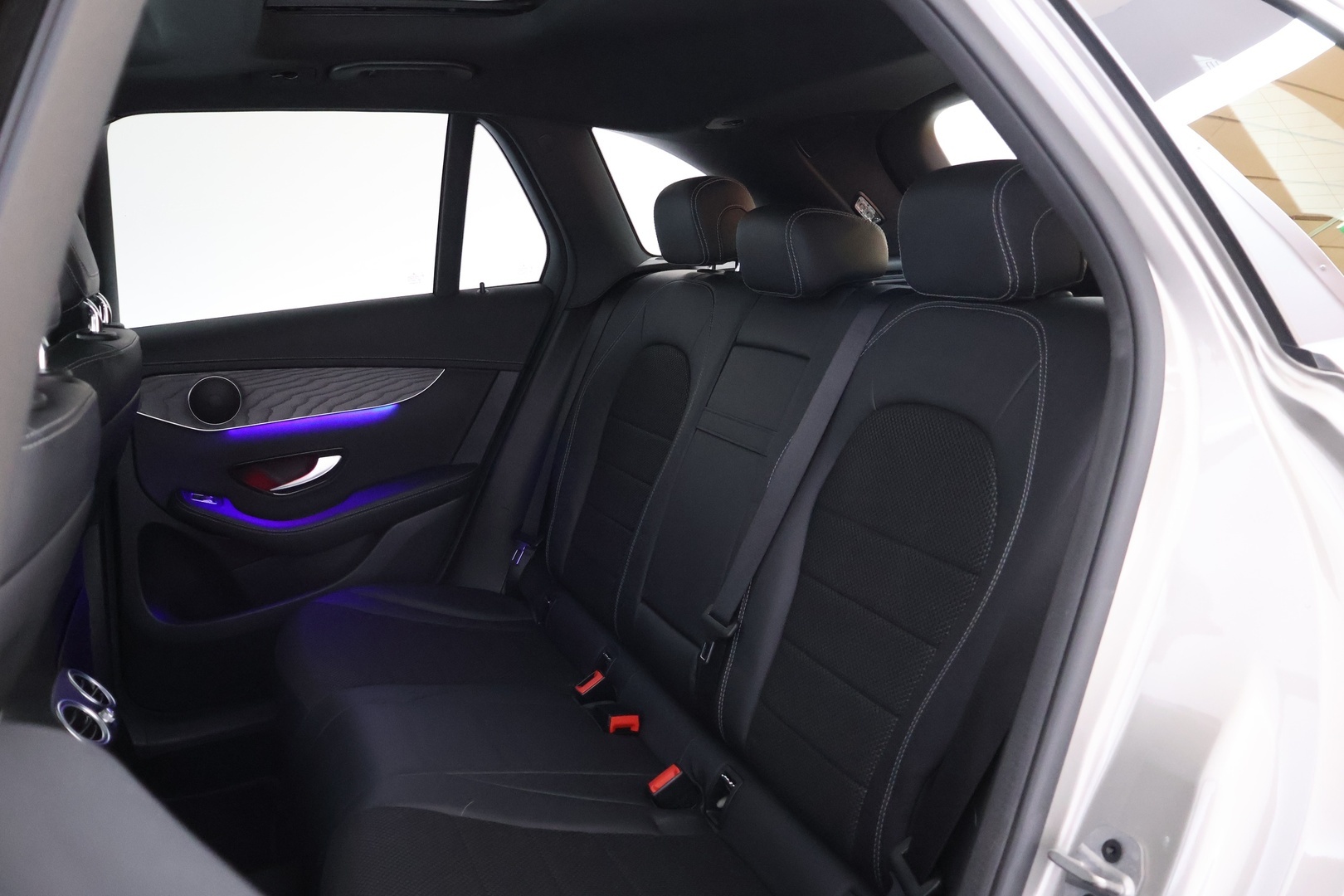 MERCEDES-BENZ GLC 2022