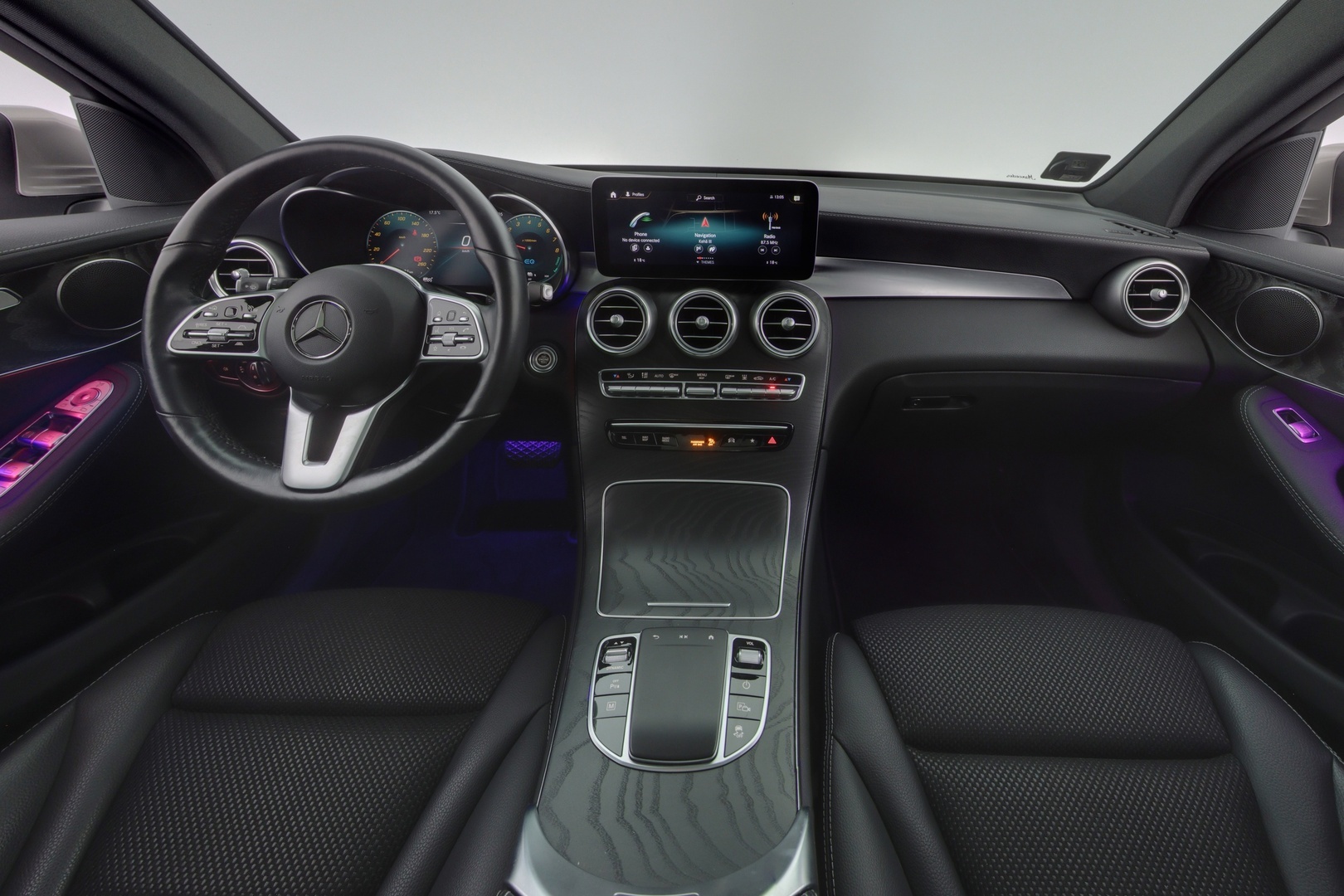 MERCEDES-BENZ GLC 2022