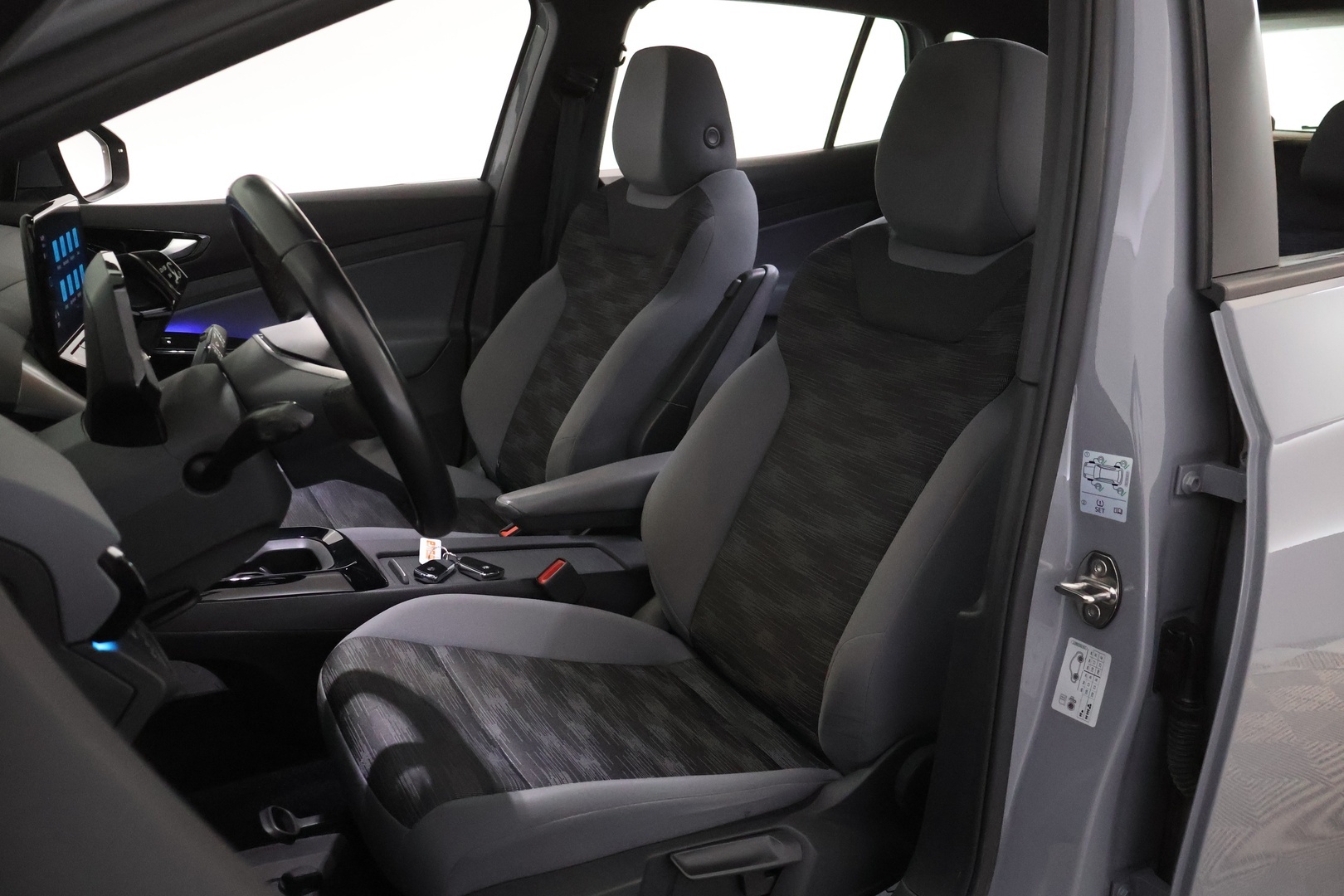 VOLKSWAGEN ID.4 2023