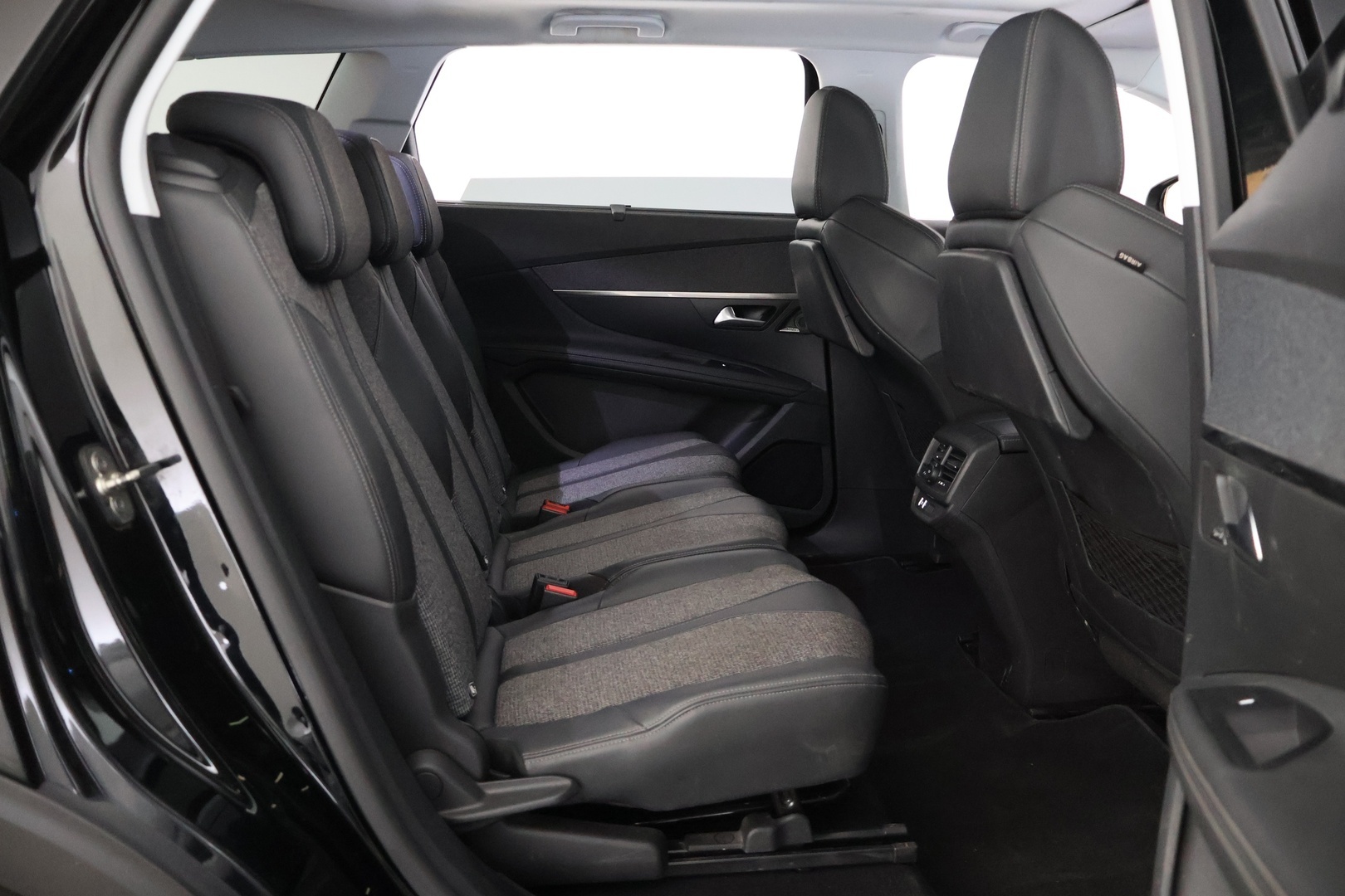 PEUGEOT 5008 2019