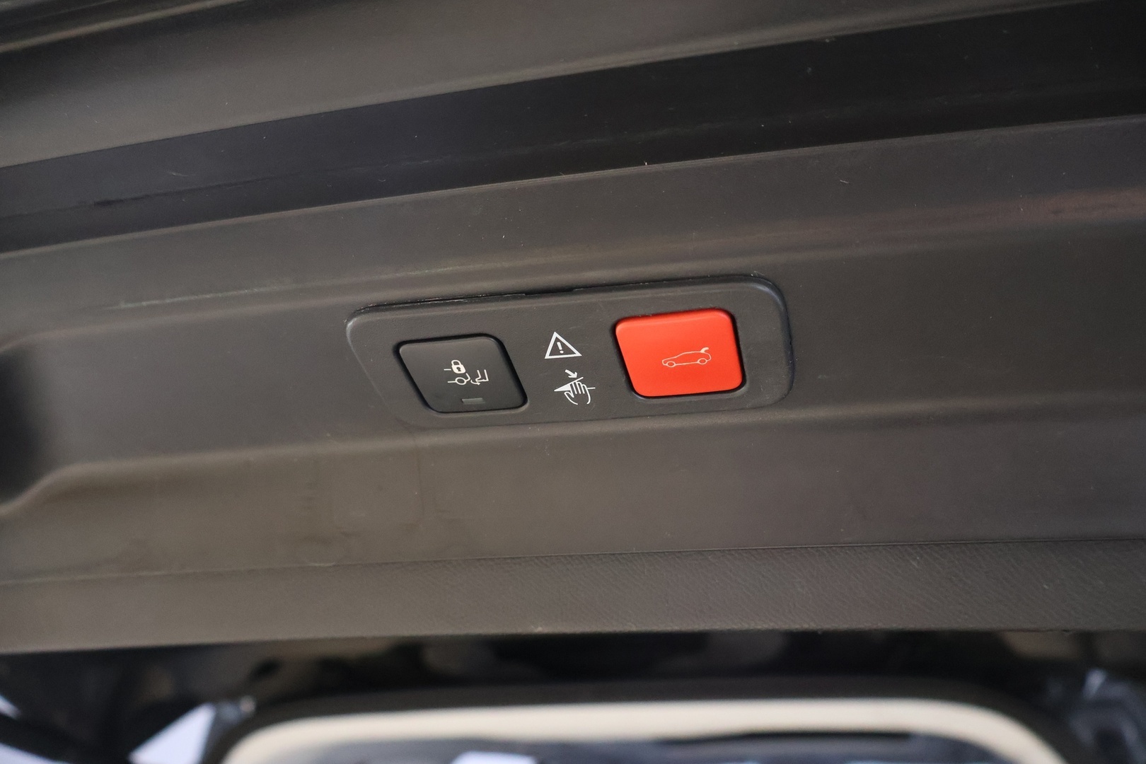 PEUGEOT 5008 2019