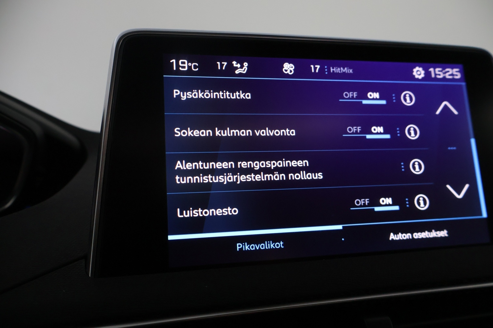 PEUGEOT 5008 2019