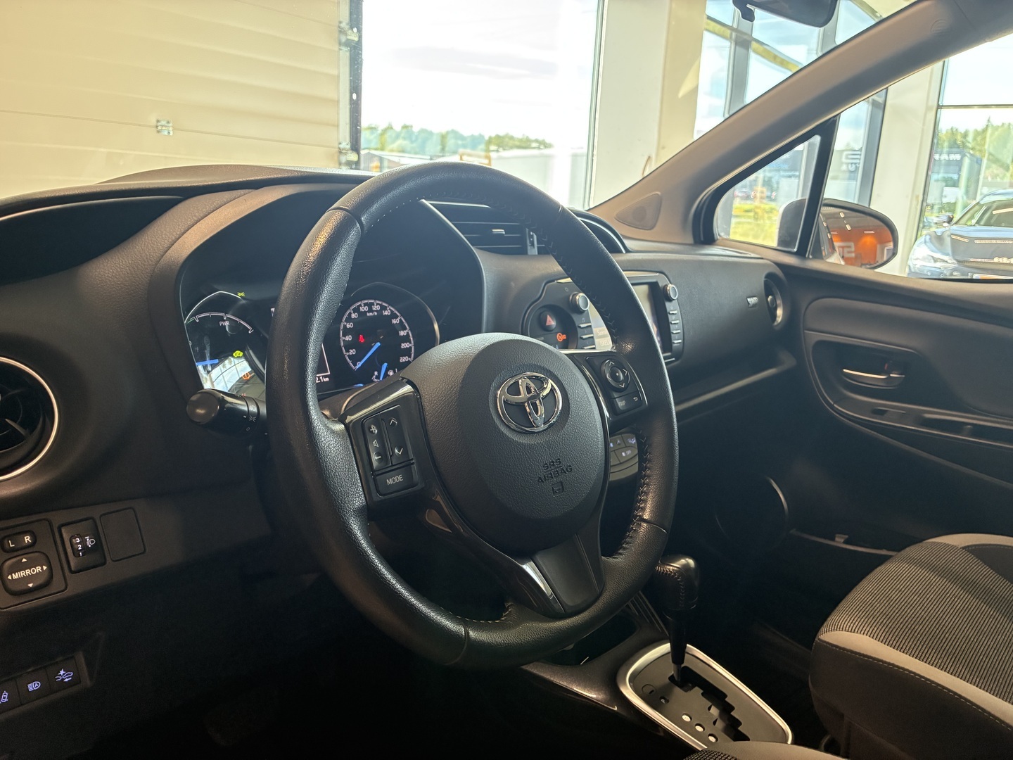 TOYOTA Yaris 2020