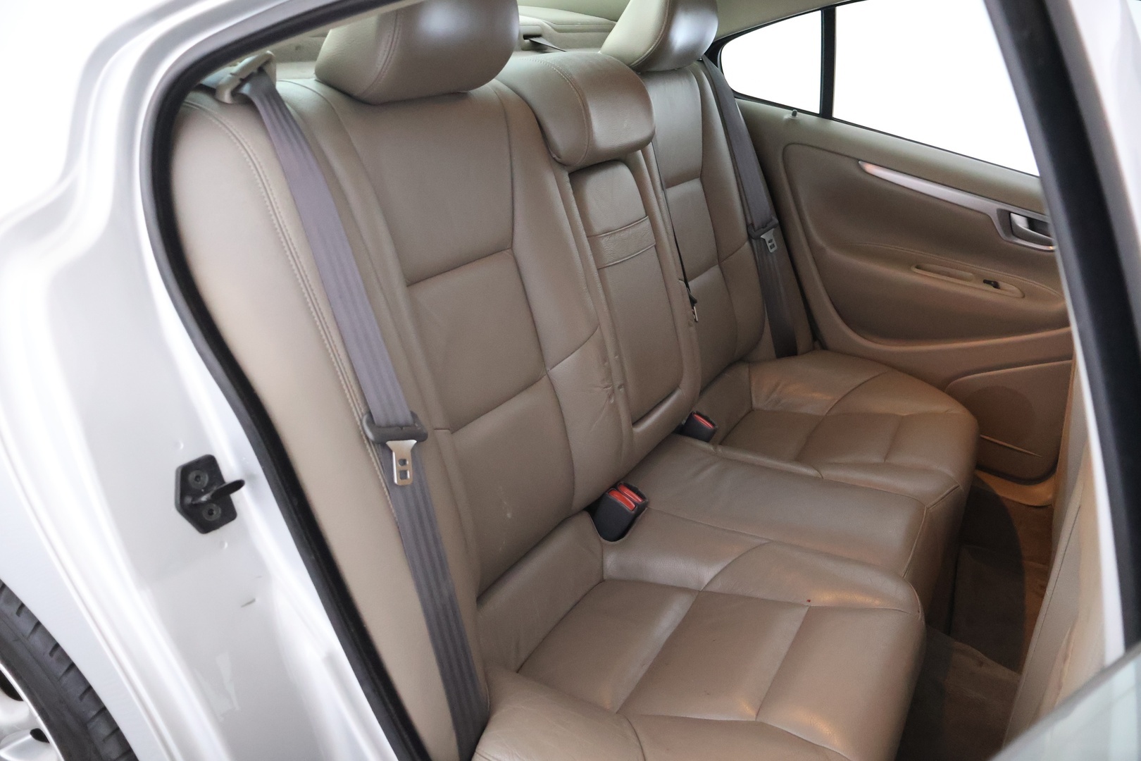 VOLVO S60 2004