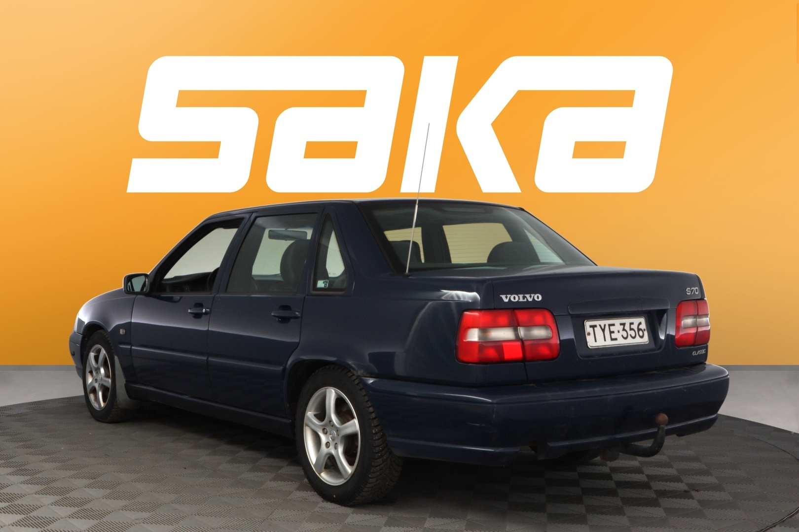 VOLVO S70 2000