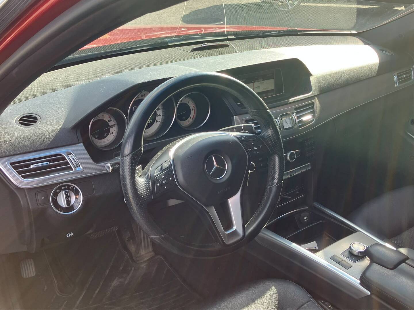 MERCEDES-BENZ E 2014