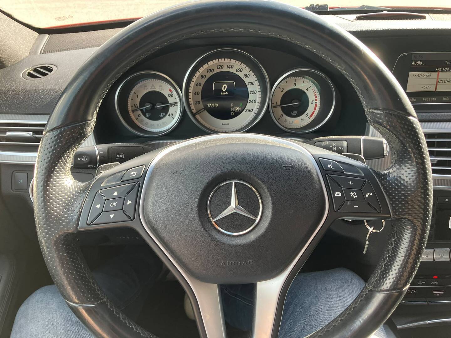 MERCEDES-BENZ E 2014