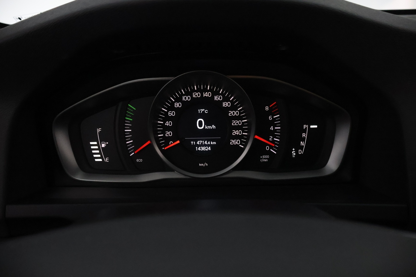 VOLVO S60 2015