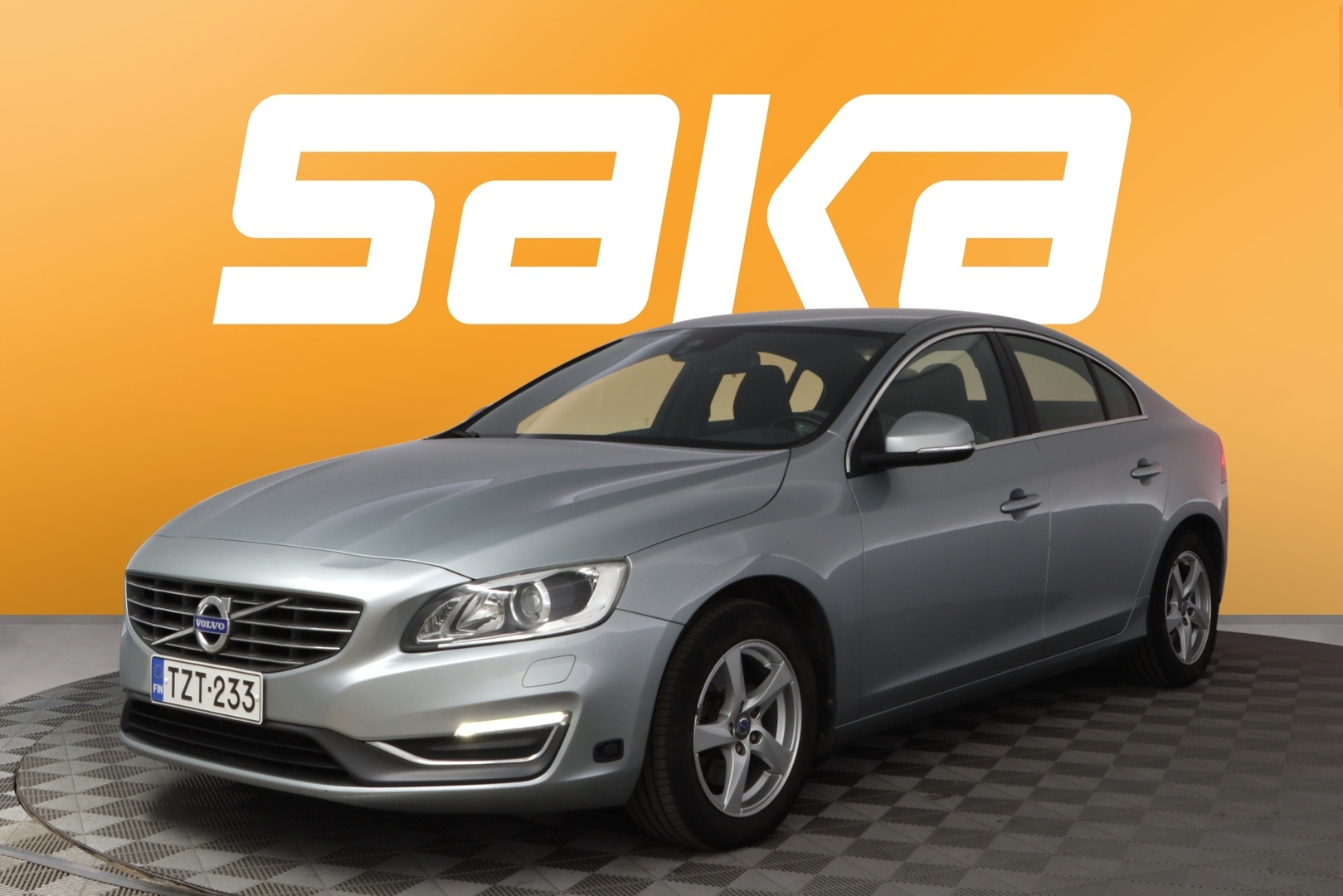 VOLVO S60 2015
