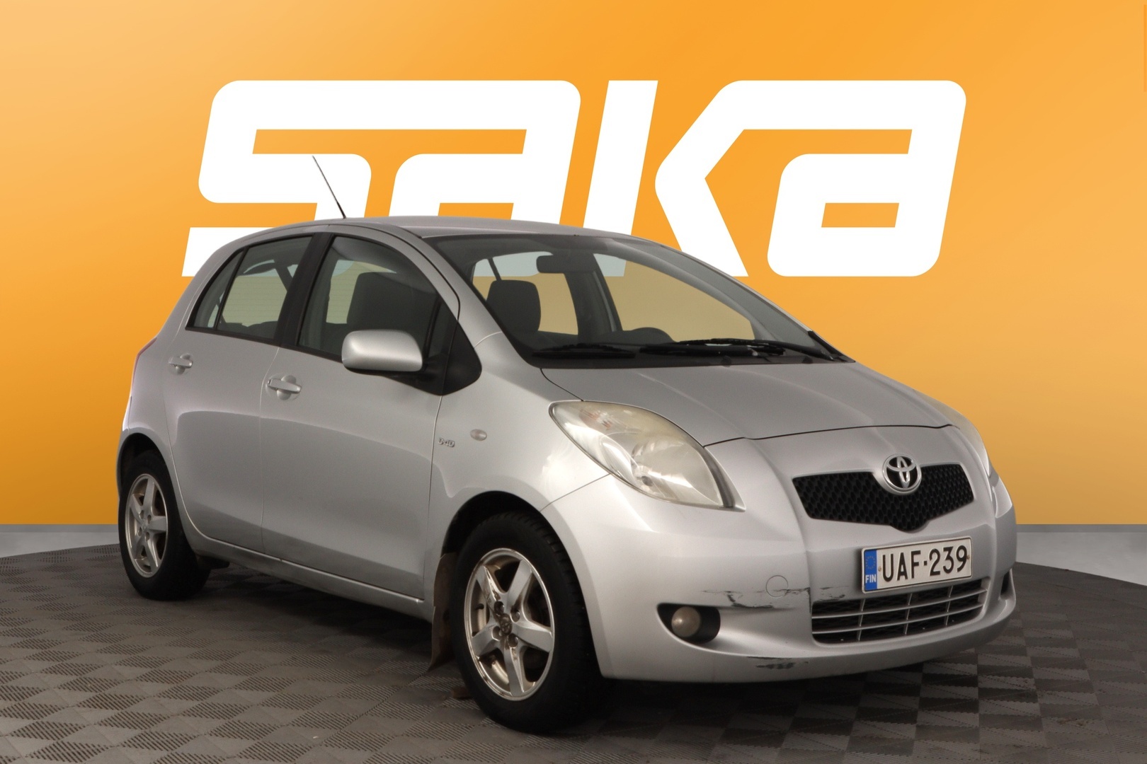 TOYOTA Yaris 2008