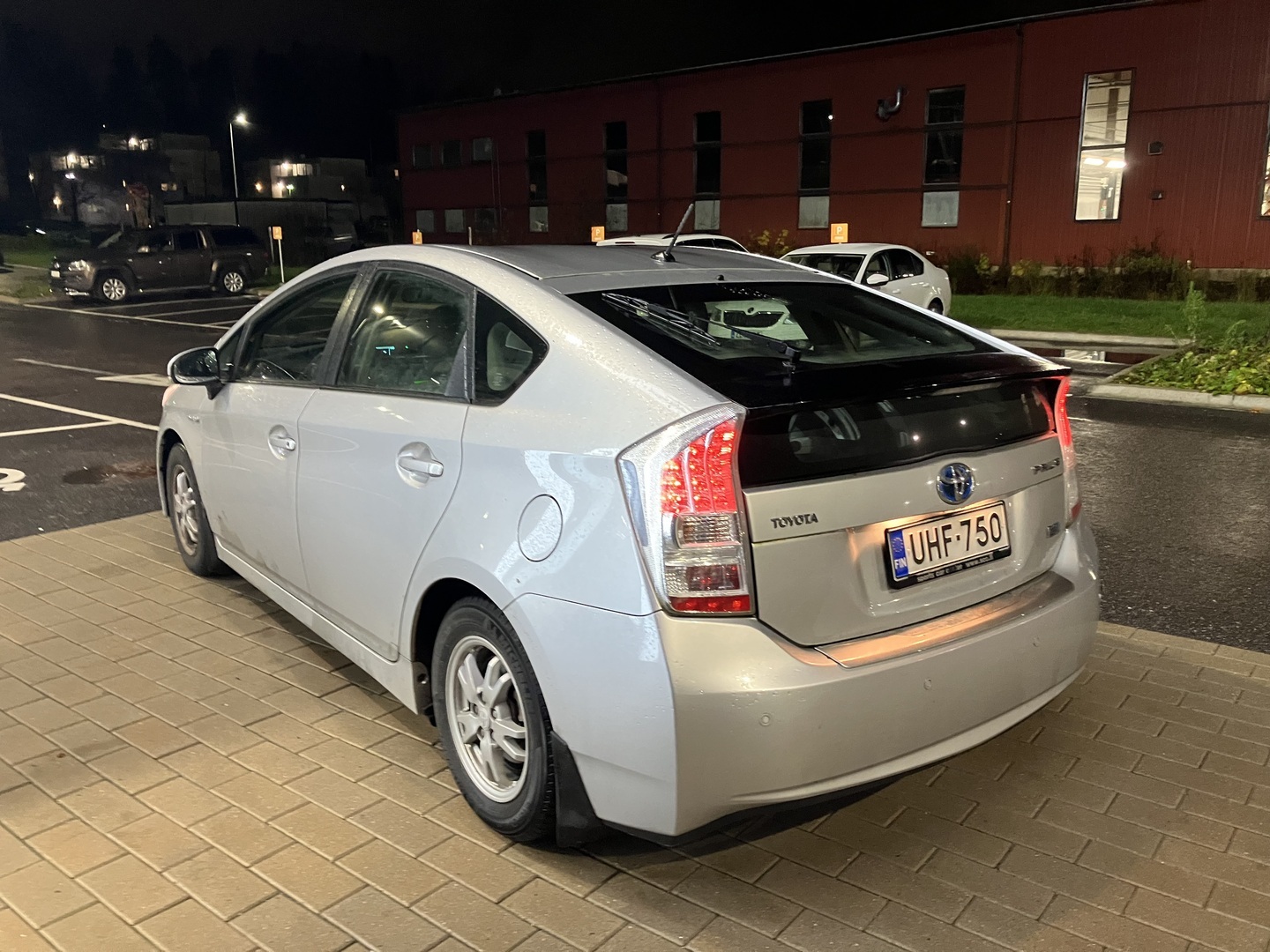 TOYOTA Prius 2010