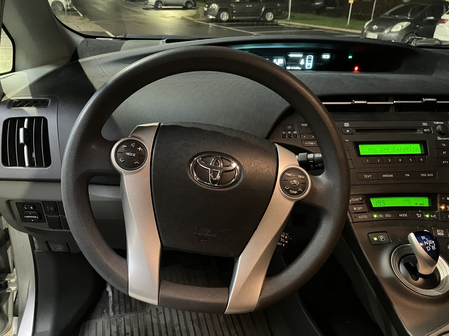 TOYOTA Prius 2010