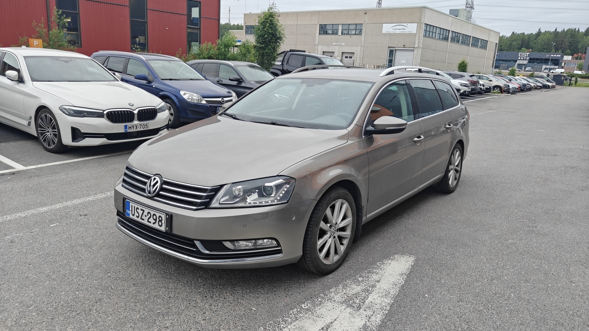 VOLKSWAGEN Passat 2012